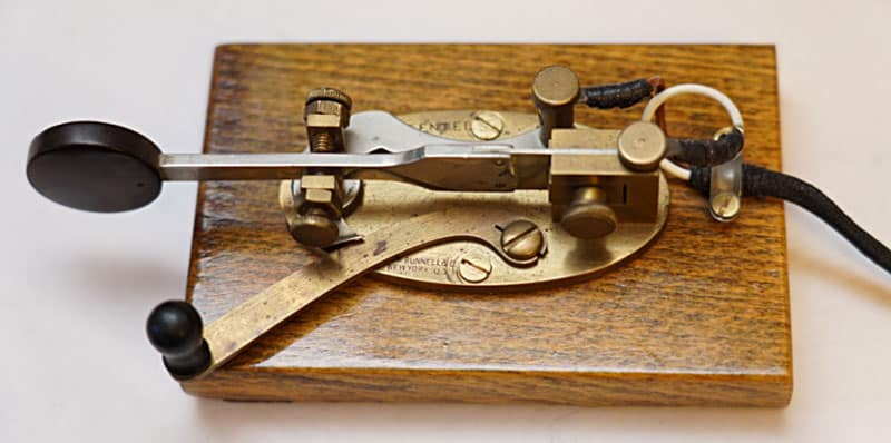 Bunnell double-speed key