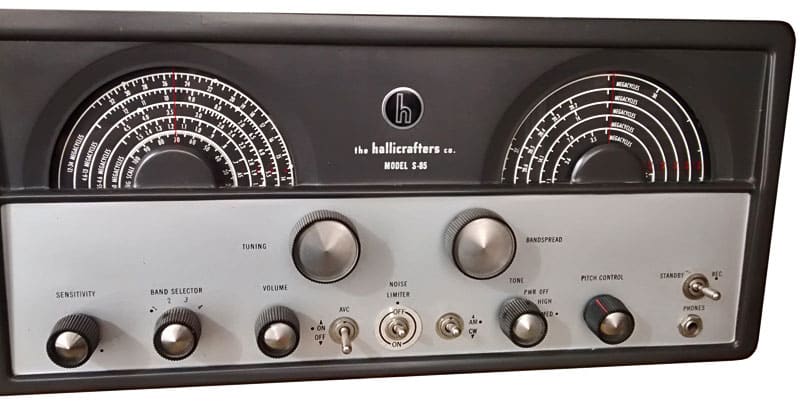 Hallicrafters S-85 receiver