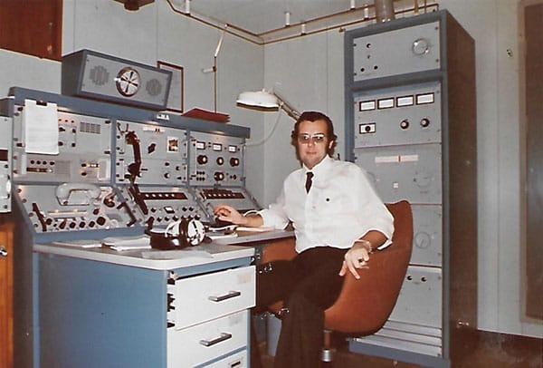 Gavin ZL1BBW in a ship's radio room