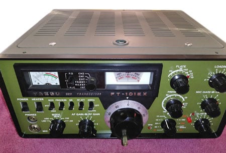 Yaesu FT-101EX in military green paint scheme