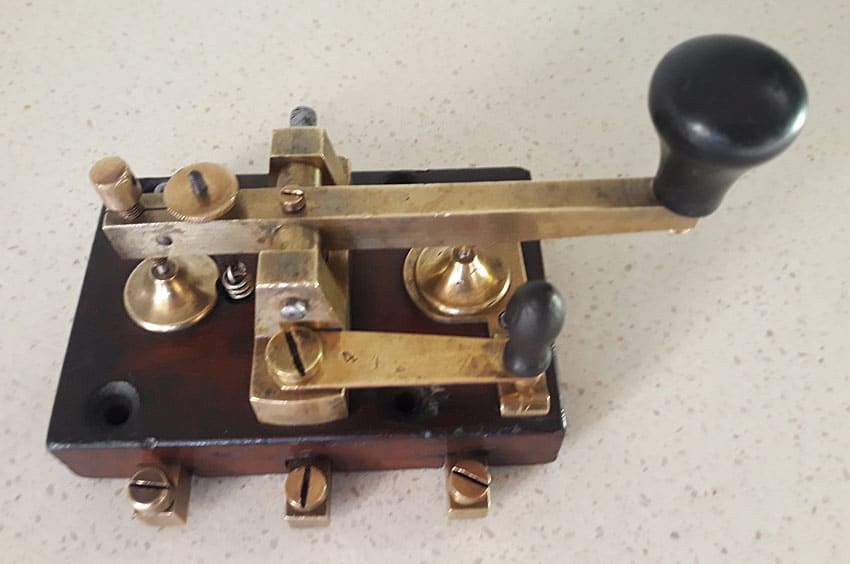 Australian PMG-VTS morse key