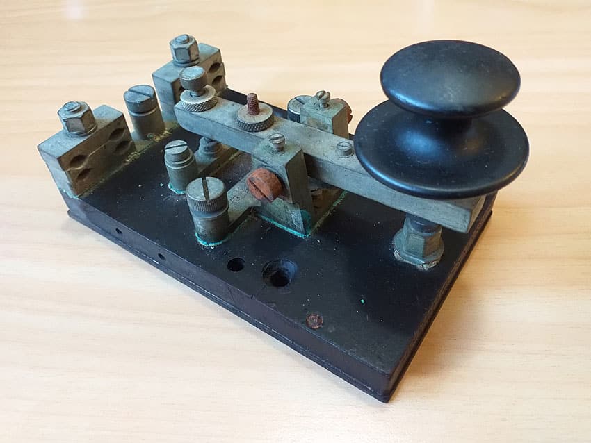 Admiralty Pattern 7681 Morse key