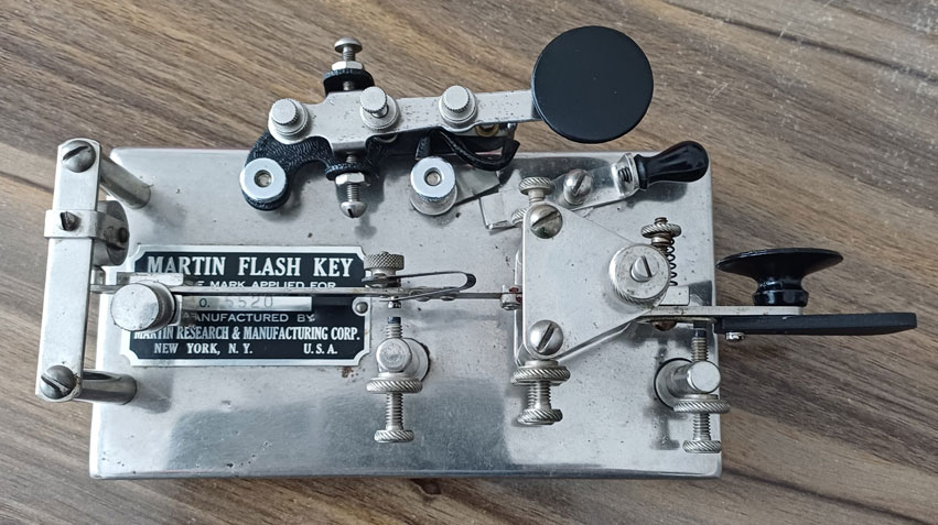 1938 Martin Flashkey Professional #6 with piggy-back straight key attached