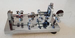 Supreme bug restored by Herman VK2IXV