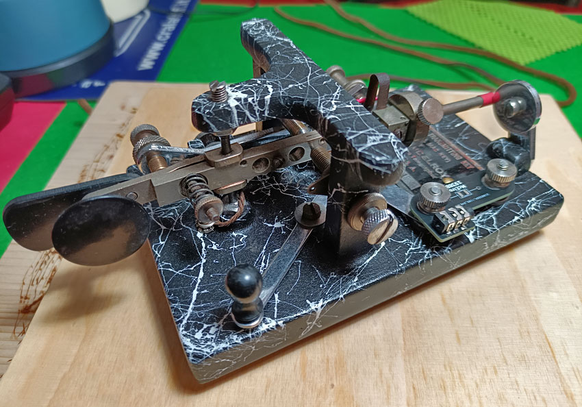 Mac-Key 1938 Model B bug with marbled finish after restoration