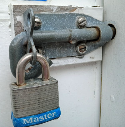 padlock on door