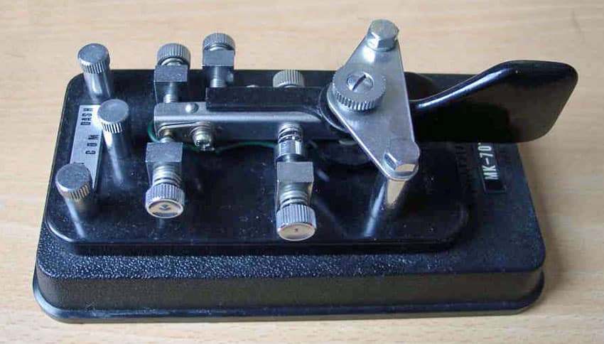 Hi-Mound MK-701 single lever paddle